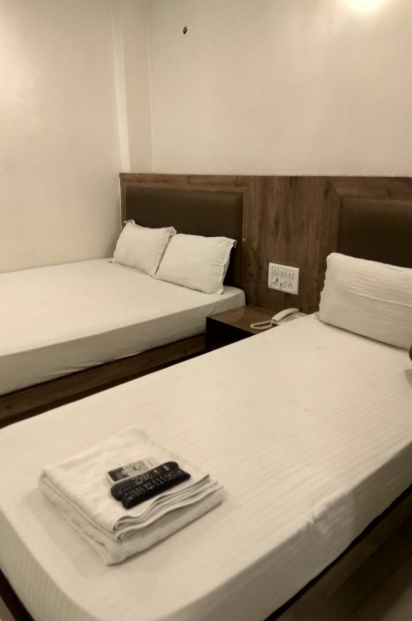 Hotel Le Mem Δελχί Εξωτερικό φωτογραφία
