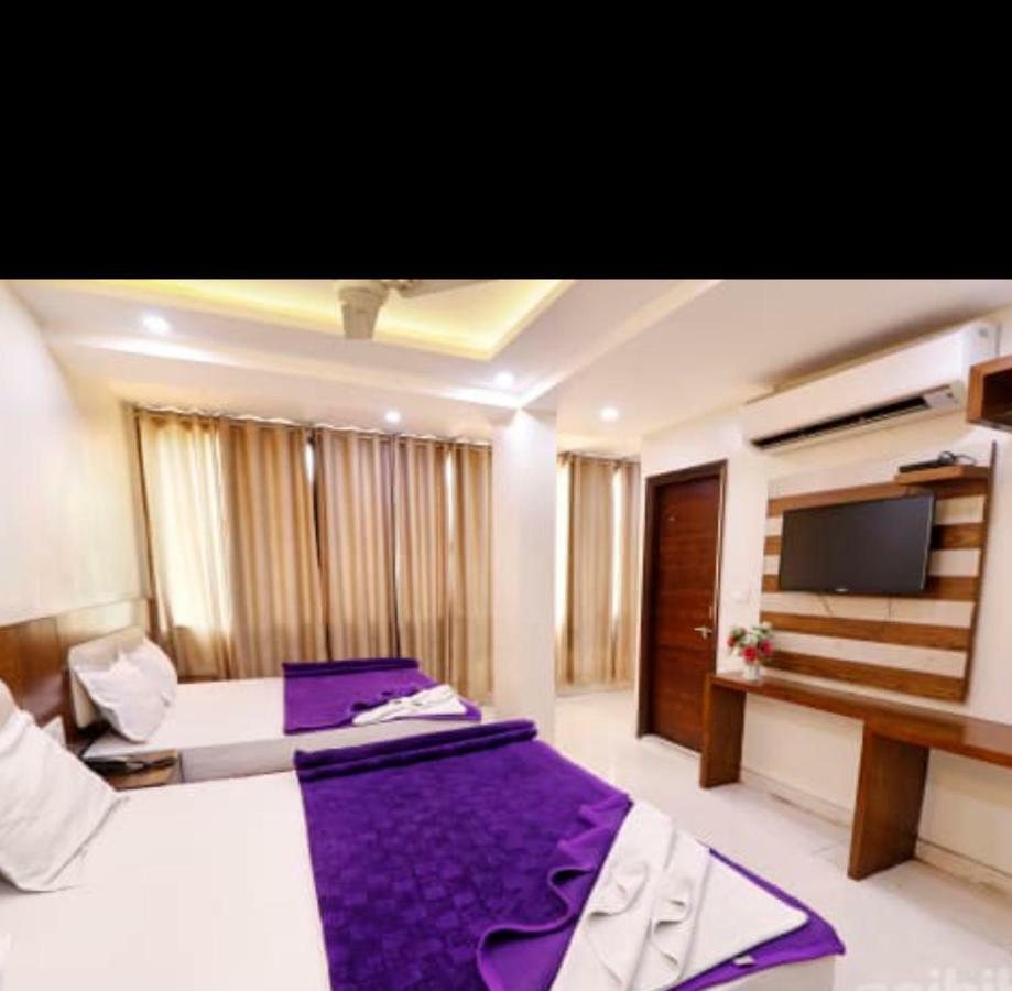 Hotel Le Mem Δελχί Εξωτερικό φωτογραφία