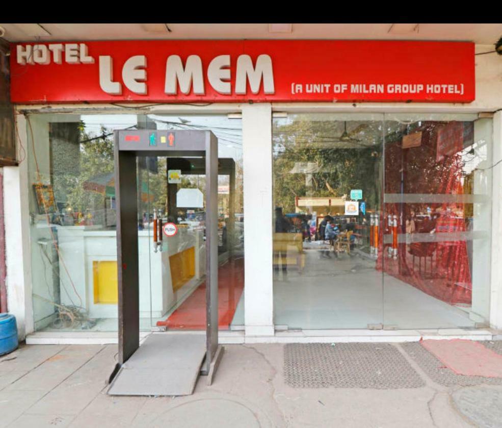 Hotel Le Mem Δελχί Εξωτερικό φωτογραφία
